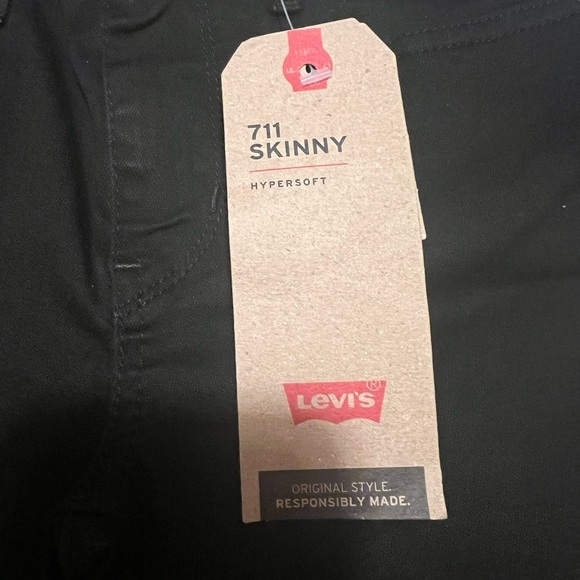 NWT Levis Women's 711 Skinny Straight Leg High-Rise Jeans Size 0 25x32 (L) - Picture 5 of 9